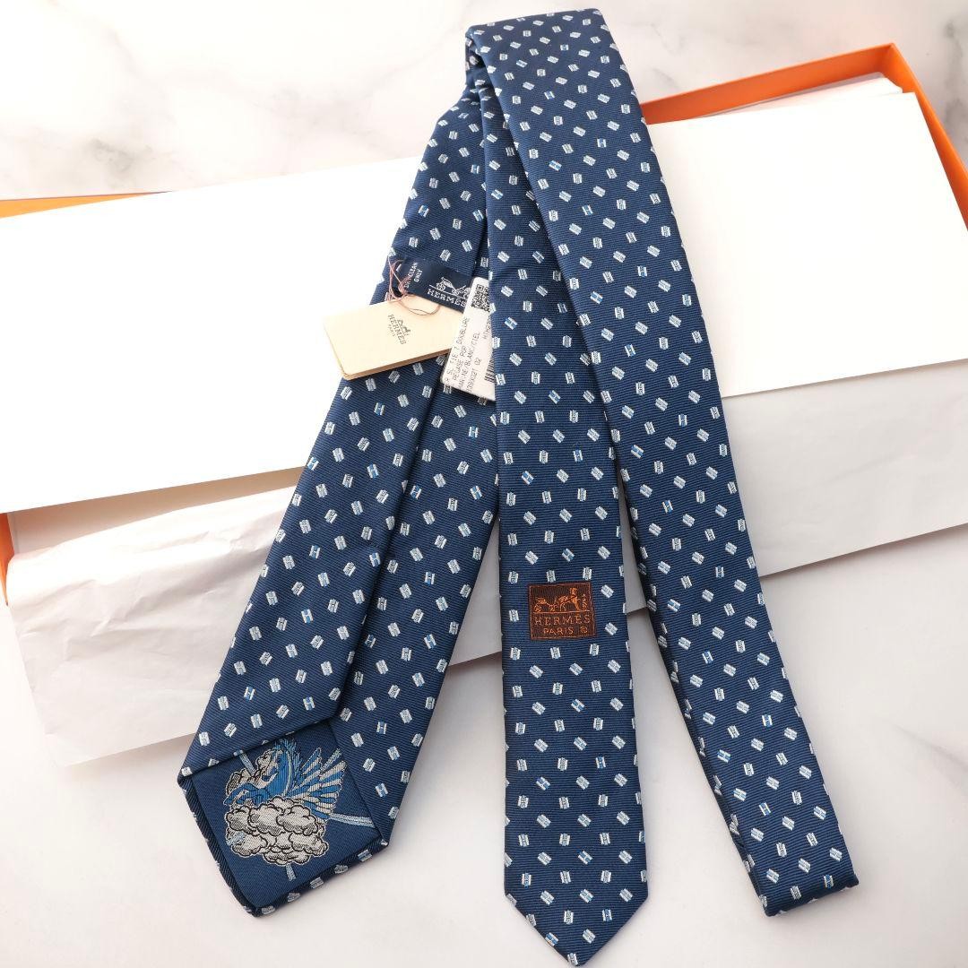 HERMÈS Navy Tie Silk Men Pegasus Logo France Boxes 132447 | eBay