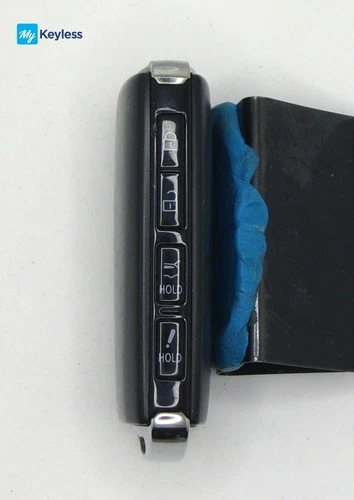 Single OEM Mazda Smartkey Remote Transmitter Four Button USED UNCUT WAZSKE11D01 image 3