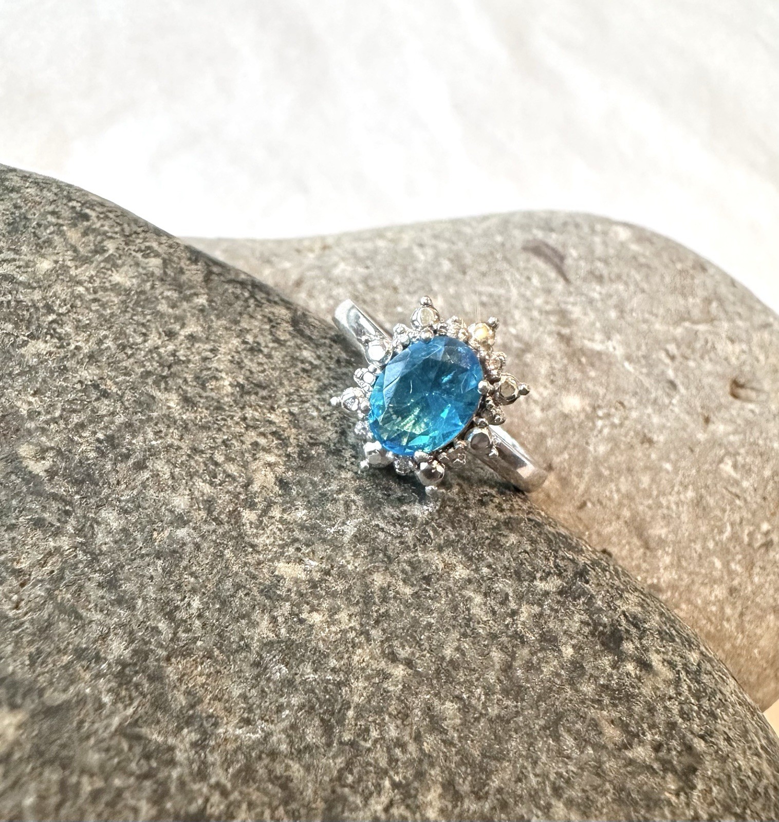 SJM Sterling Silver Blue & White Topaz Halo Burst Cluster Ring 925 Size 7