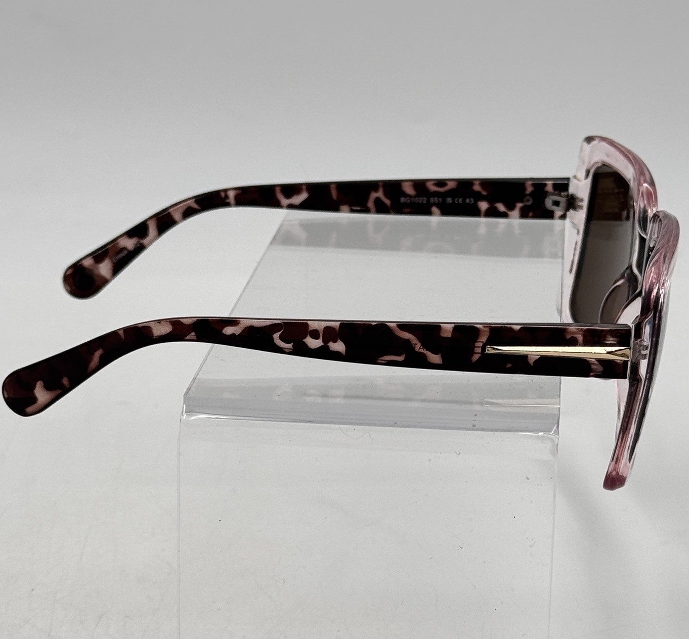 BCBGeneration Brown Tortoise Shell Sunglasses BG1… - image 3