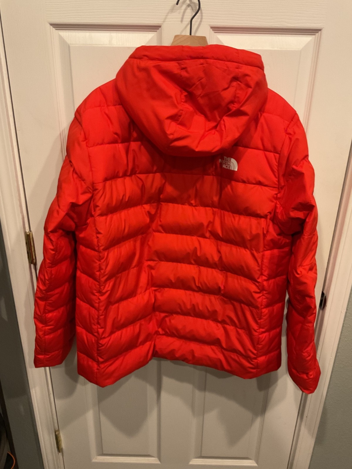 North Face Aconcagua 3 Hoodie Jacket Down Insulated Puffer Red Coat Size XL thumbnail 2
