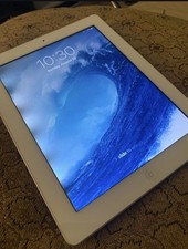 Apple iPad Series 9.7in Wi  Fi Tablet 16GB Silver/White Apple iPad