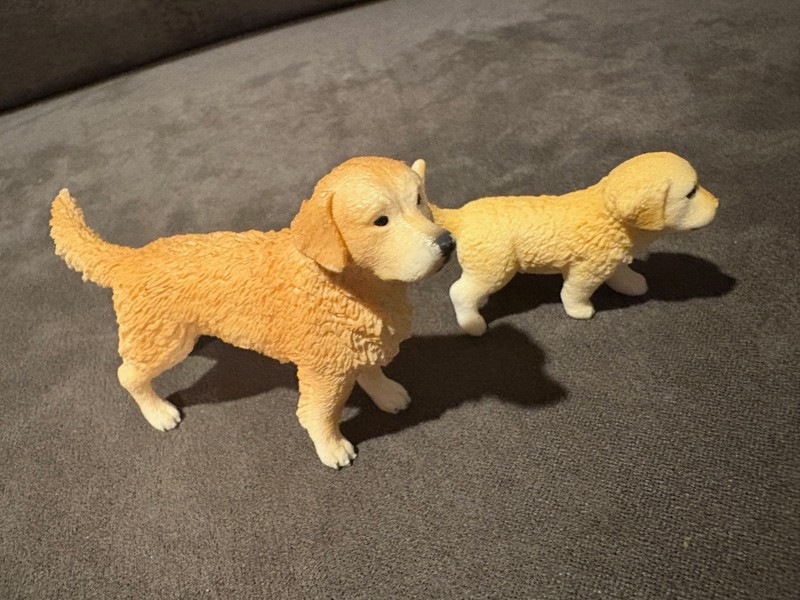 Both Schleich 2014 #16394 & #16396 Golden Retriever Dog Adult Male & Puppy