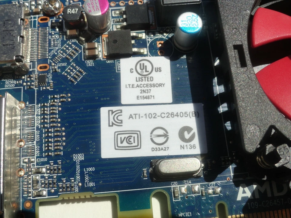 AMD ATI Radeon HD 6450 1GB PCIe DVI DPort LP Low Pro Video Card ATI-102-C26405 - Image 4 of 4