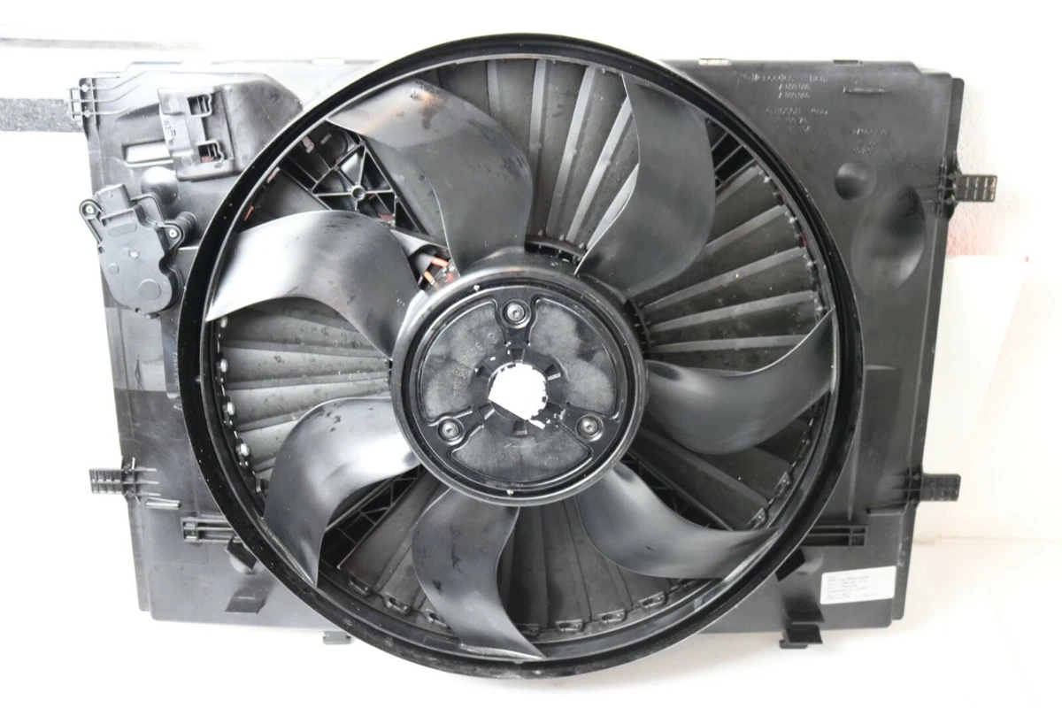 Mercedes Benz Kühlerlüfter A0999067900 0130707434 A0995051555  