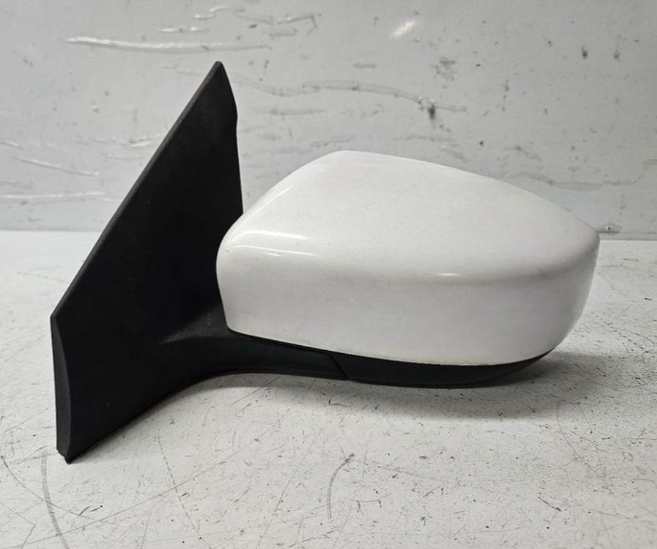2013-2015 Nissan Sentra Left Driver LH Side View Mirror Door Power White Oem