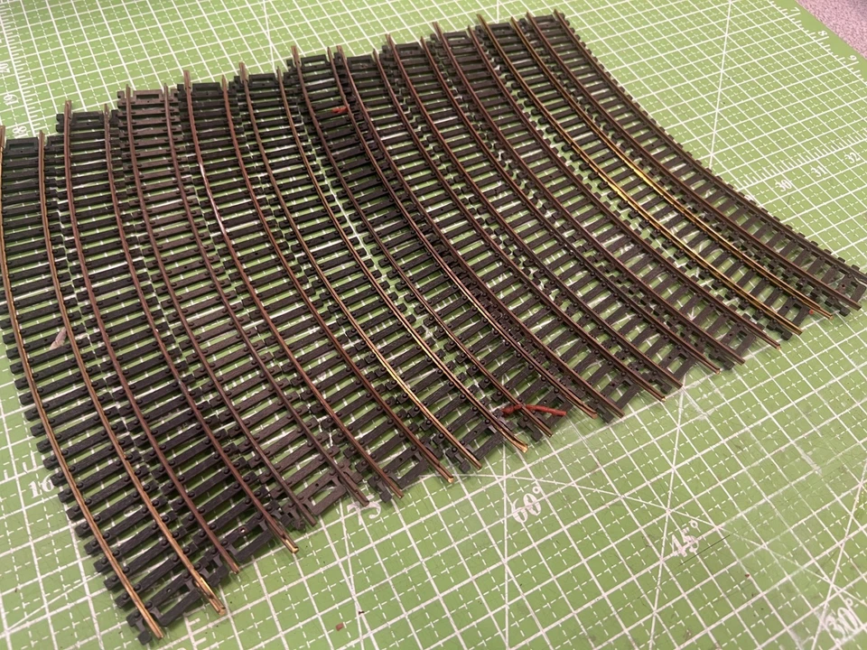 Tyco LOT OF 11 pcs Curve Train Track 18" R Brass 100 HO Scale Made In Austria - Image 2 of 2