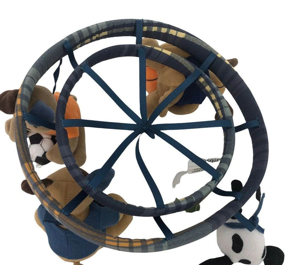 Deportes Cachorro Perro Móvil Baloncesto Fútbol Tenis Piezas Solo Cordero e Hiedra Foto 4 de 4