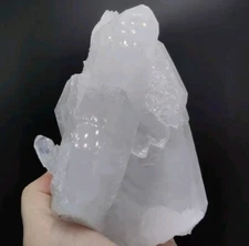 Quartz Crystal, White Color And Museum Size From Pakistan, 1.16 Kg