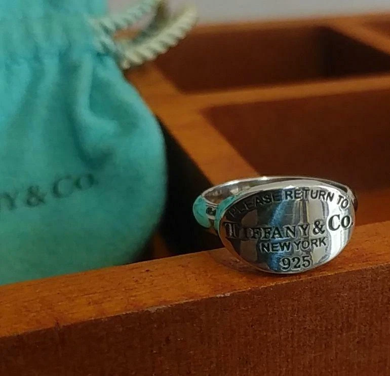 Tiffany & Co. Return to Tiffany Oval Ring size US4.75 Silver 925