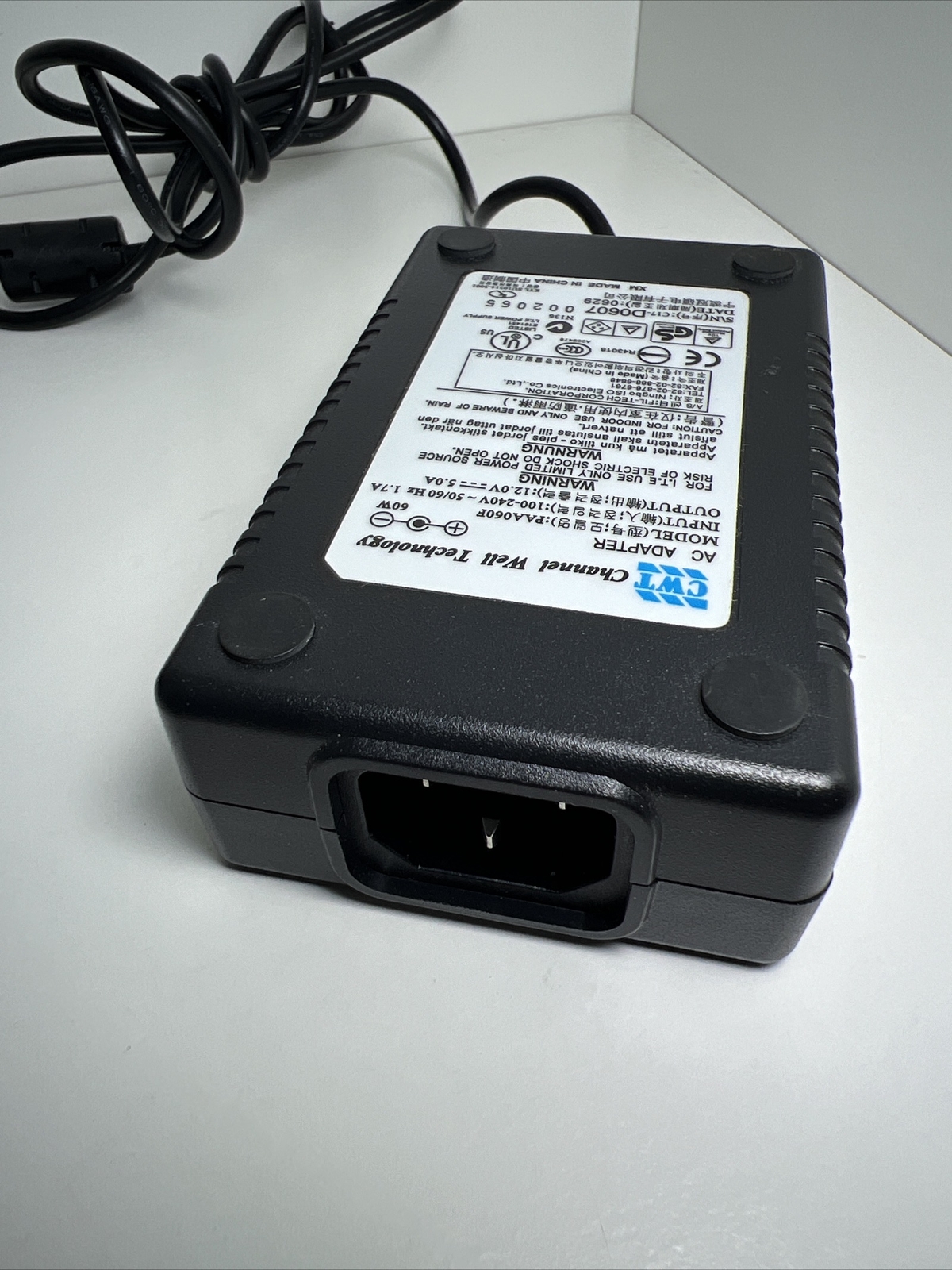 RS PRO 60W Plug-In AC/DC Adapter 12V Dc Output, 5A Output | RS - Foto 2