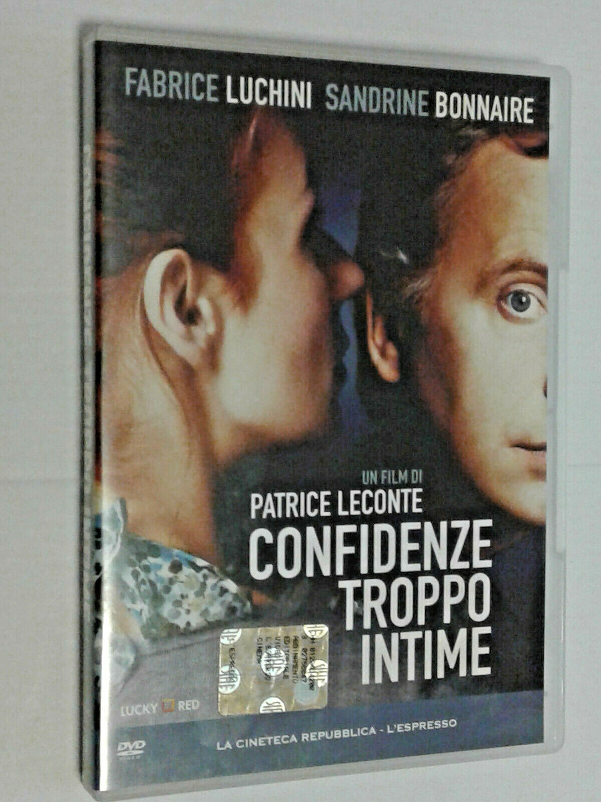 Foto 1 di 3