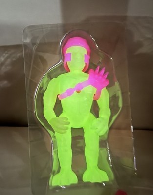 Adventure Command - Gargon Figure Glows In Dark - Super Joe Extremely Rare New