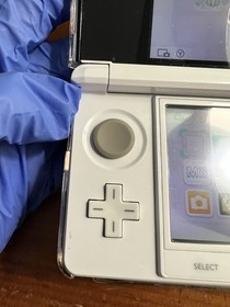 Nintendo 3DS - Ice White Handheld System - Read Description! - Kingdom Hearts