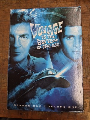 Voyage To The Bottom Of The SEA DVD 384