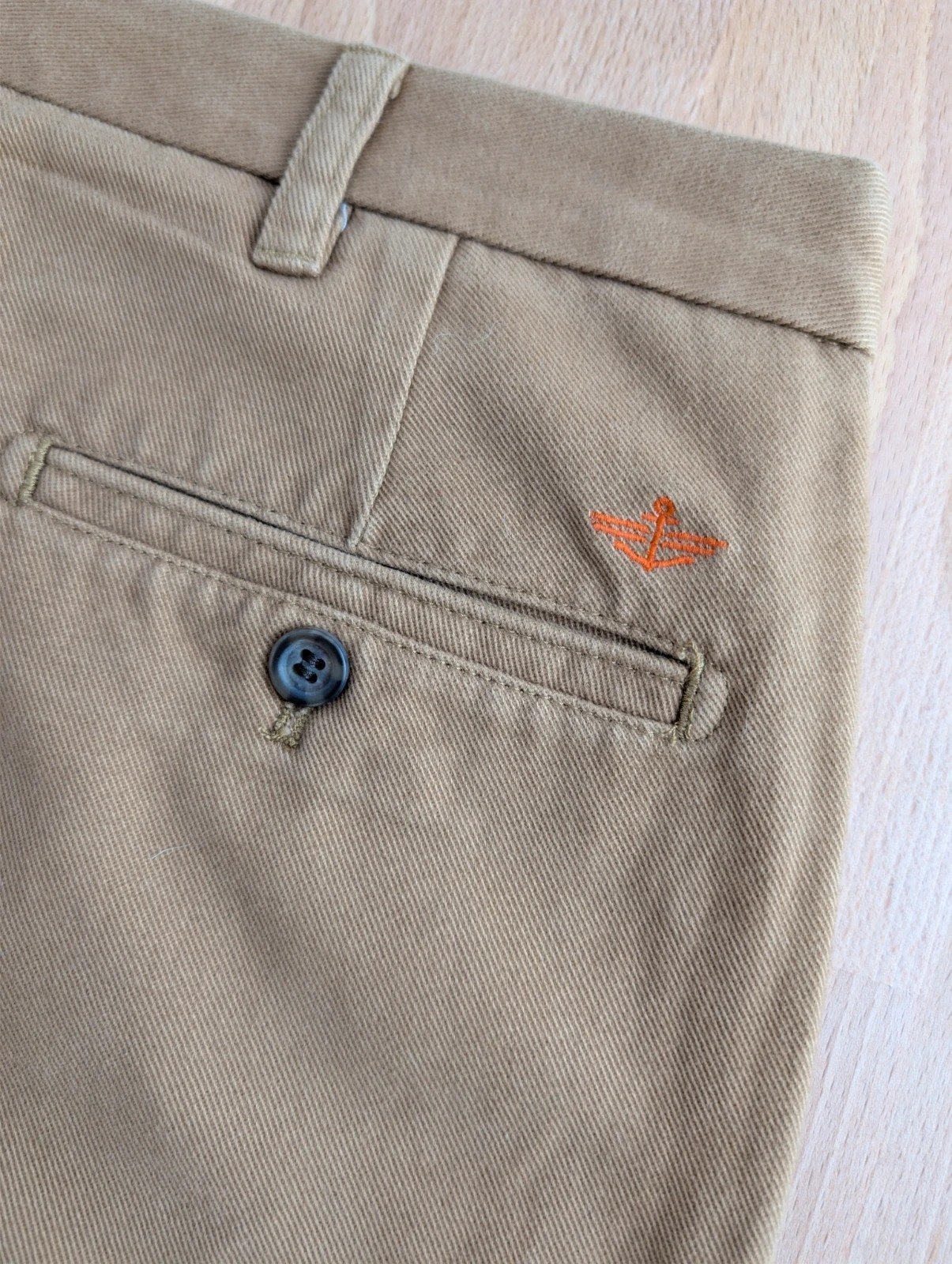 Men's Dockers D1 Chino NWOT beige cotton twill wide leg. 40W 30L. DN4004 image 10