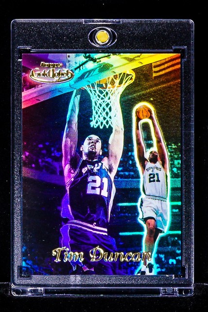 Tim Duncan GOLD LABEL REFRACTOR HOLO CARD San Antonio Spurs MVP