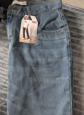 Levi's Boy's Blue Denim Jeans Straight Leg Regular Fit Extra Room in Thigh