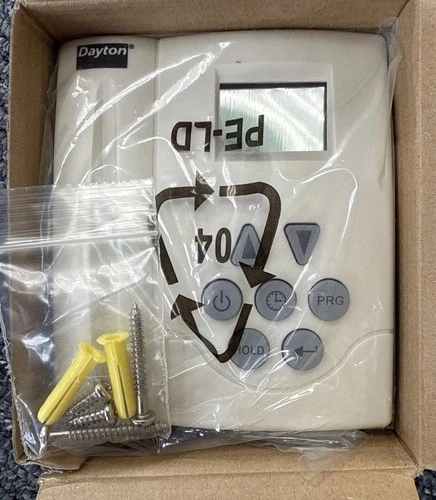 Dayton Low Voltage Thermostat 1UHG5, 5-1-1 Programs, SPST, Heat Only, 41-95° F