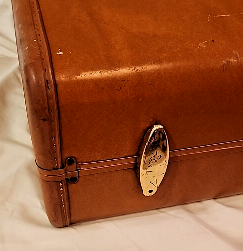 Vintage Samsonite Shwayder Bros Hard Shell Suitcase Luggage 4632
