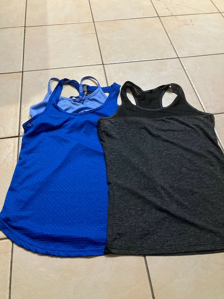2 x Active Gym Fitness Tops Tanks  Size S 