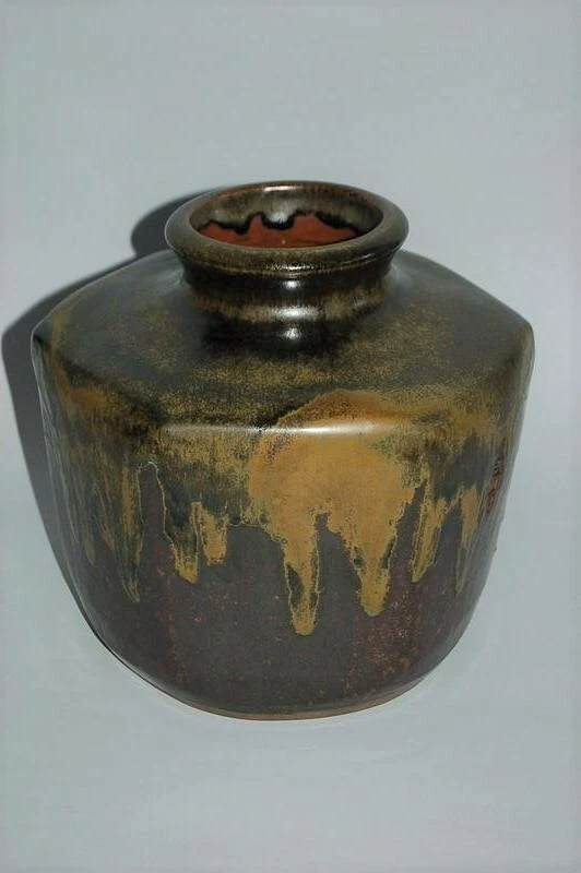 Tarro de almacenamiento para Asakura sansho, gres con esmaltes de polvo de té goteando, Japón Foto 3 de 4