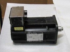 ALLEN BRADLEY AC SERVO MOTOR 1326AB-B410G-21 155286 1 KW 5000RPM - USED