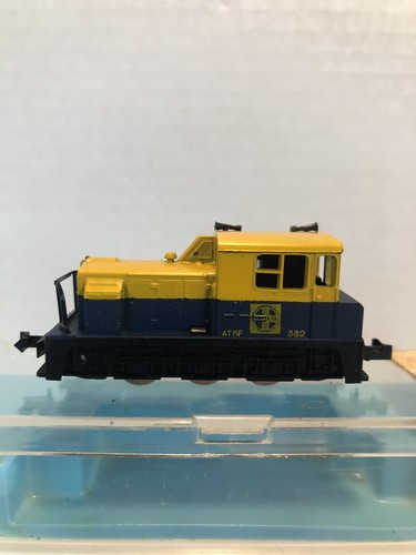 Atlas Switcher Engine 2161 WDT SF 332 Modelleisenbahn Bob's Hobby Center ungeprüft | Zustand: Used