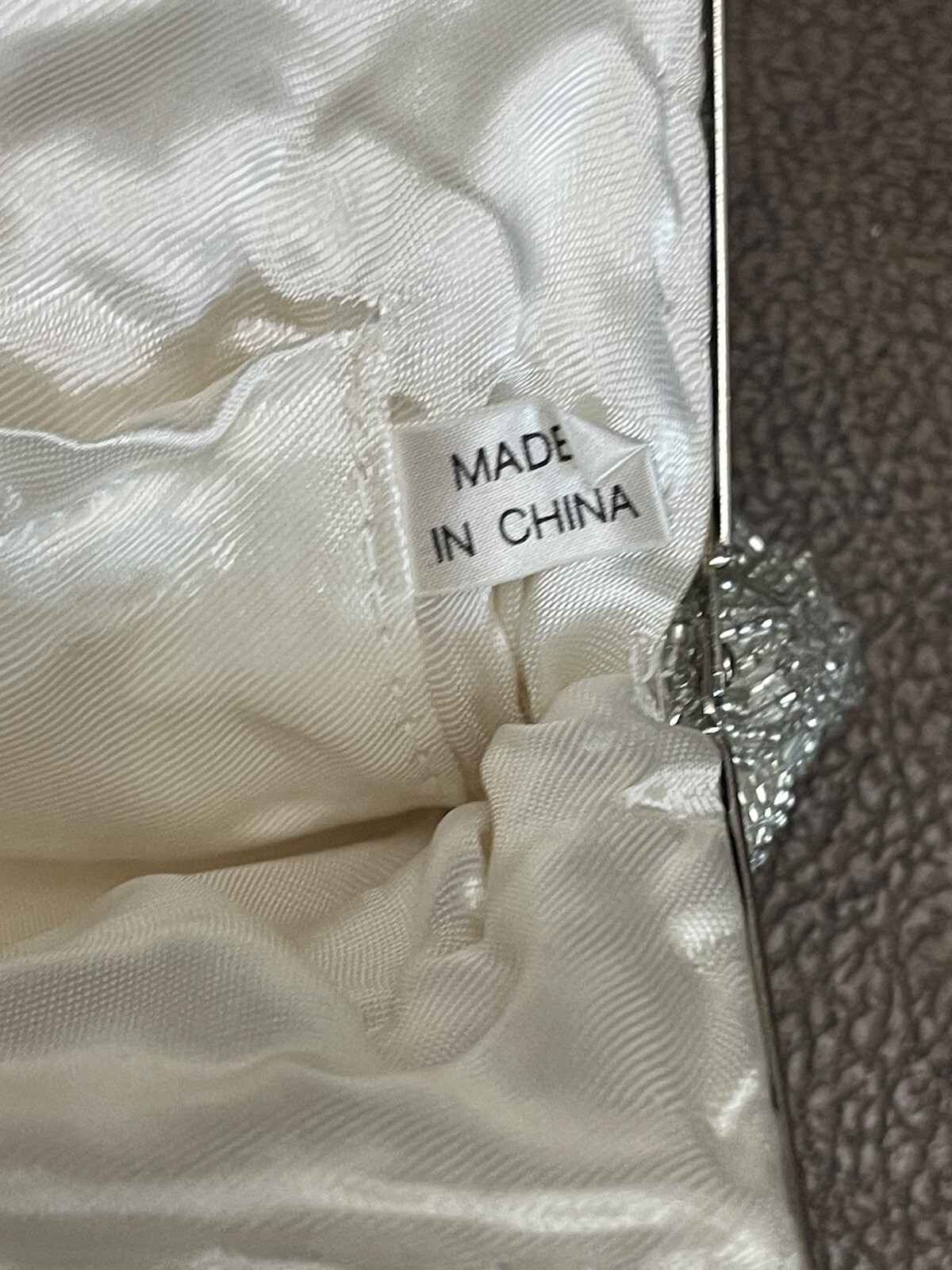 André Cellini White Beaded Clamshell evening bag … - image 10