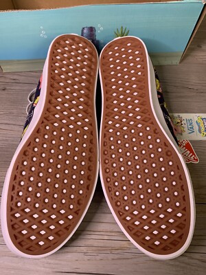 Vans SpongeBob SquarePants X Comfycush Authentic AlohaBob  display picture 2