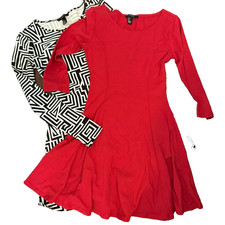 Forever 21 Women’s Skater Dresses Lot of 2 XS Long Sleeve Black White Geometric