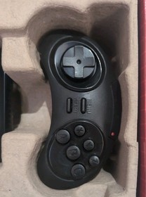 Boxed Sega Megadrive Console Mini Classic 80 Games 2 Wireless Controllers VGC