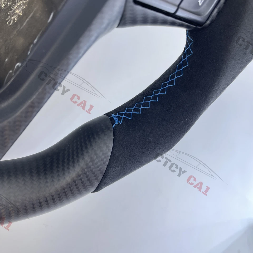 Volante de fibra de carbono mate personalizado para Volvo V60 S60 XC60 S80 2011-2019 Foto 2 de 4