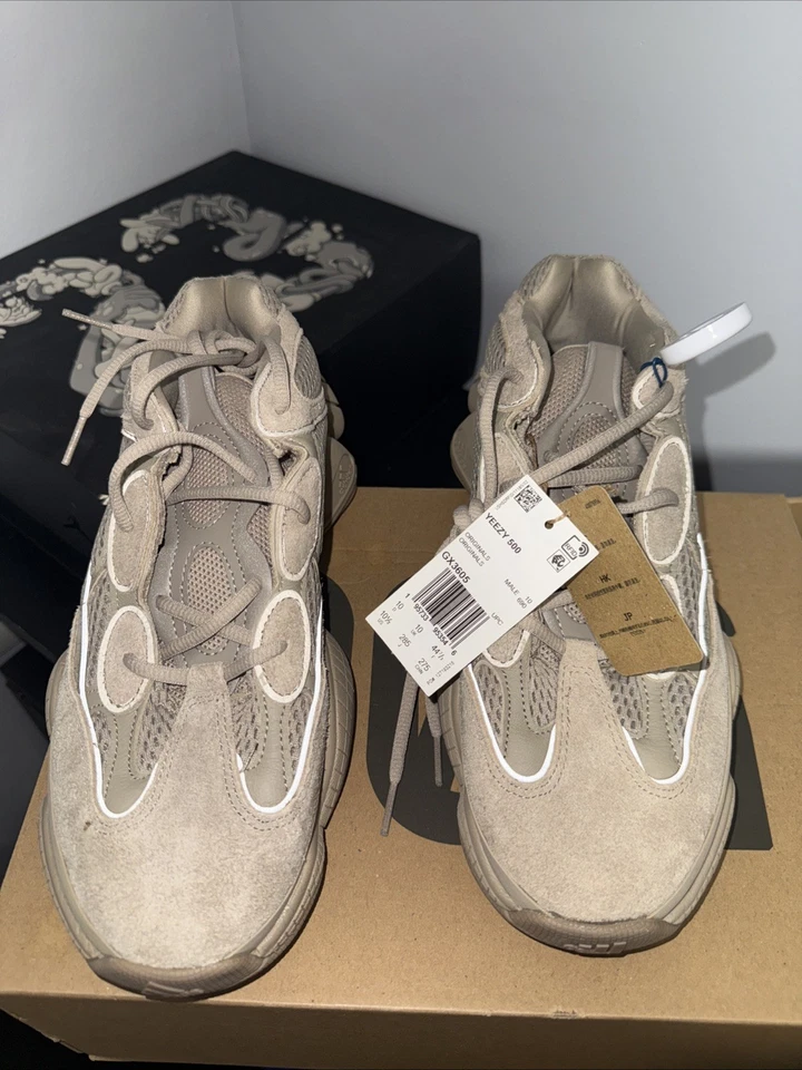 Adidas Yeezy 500 Taupe Light Men’s Size 10.5 - Image 2 of 4