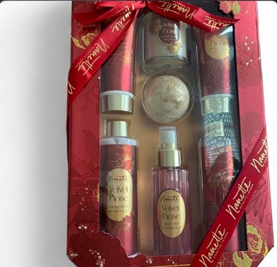 Nanette Lepore Velvet Rose 7-Pc Bath Set Body Lotion Mist Bath Bomb