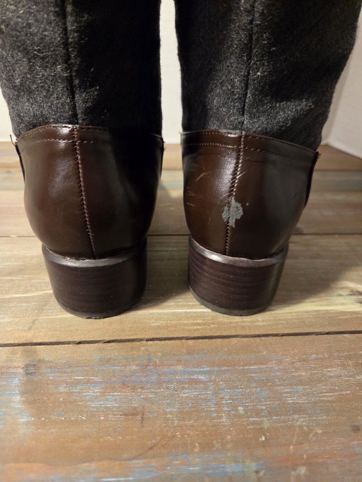 Womens Tommy Hilfiger Light/Dark Brown Riding Style Boots Size 7 thumbnail 4