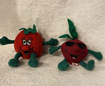 Fresh express the salad Powell a lot of two small plush toys