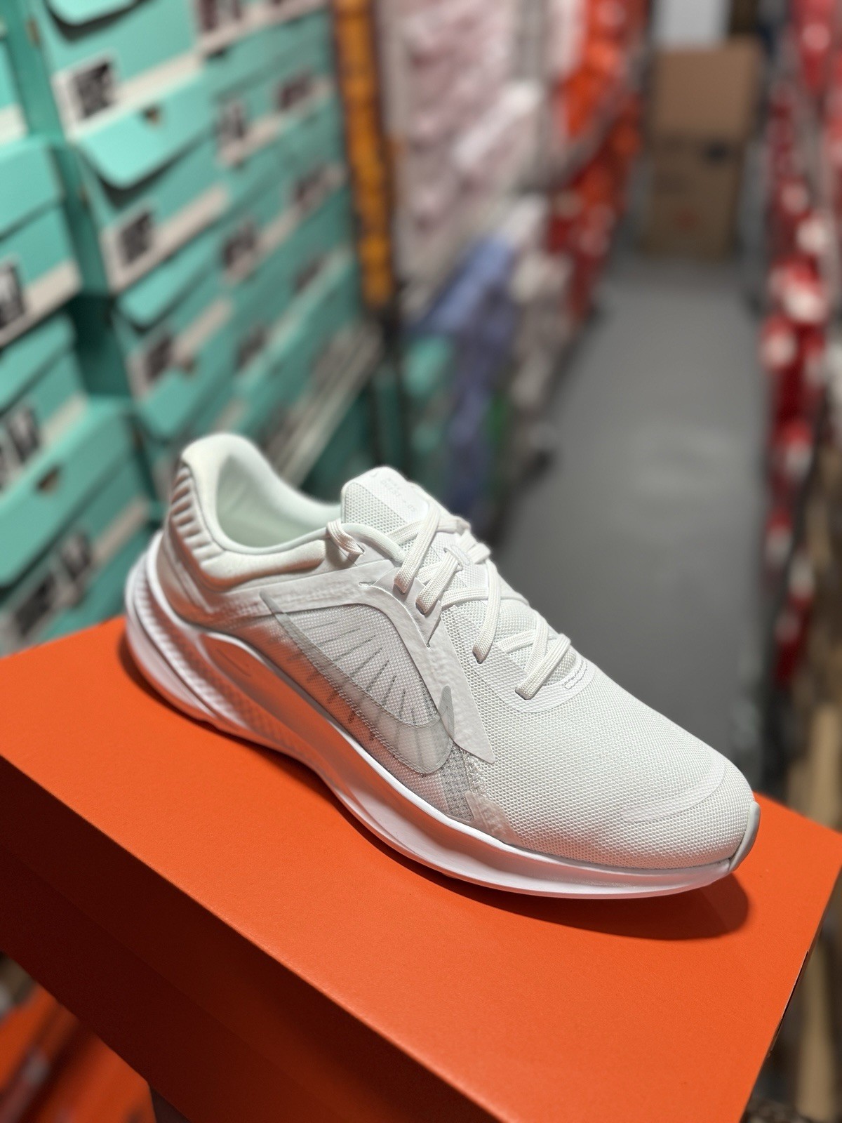 Nike Quest 5 Triple White Gray Athletic Running Sneakers DD0204-100 Men Size thumbnail 2