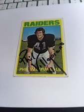 Phil Villapiano Oakland Raiders Signed 1972 Rookie Topps Football Card. rookie card picture