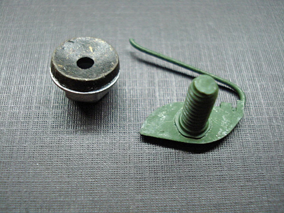 10 piezas NORS carrocería lateral moldura clips tuercas selladoras 1/2"-5/8" Ford Lincoln Mercury Foto 2 de 4