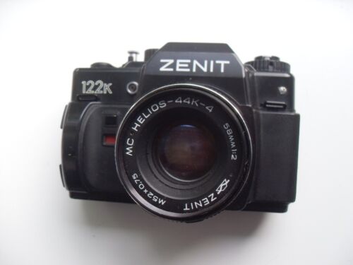 ZENIT 122K With Helios 44K-4 58mm Lens & Genuine Zenit Carry Bag - CLEAN CONDITI
