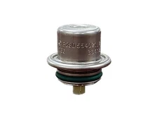 Bosch Fuel Pressure Regulator 19352331 for Corvette GTO CTS 5.7L 98-05