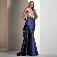Luxury Navy Blue Mother of the Bride Dress V-neck Full Sleeves Illusion Flowers