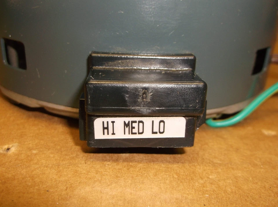 Genteq 5KCP39HGGC74S 1/3 HP Direct Drive Blower Motor 208-230/60/1 RPM 1039 - Image 2 of 3