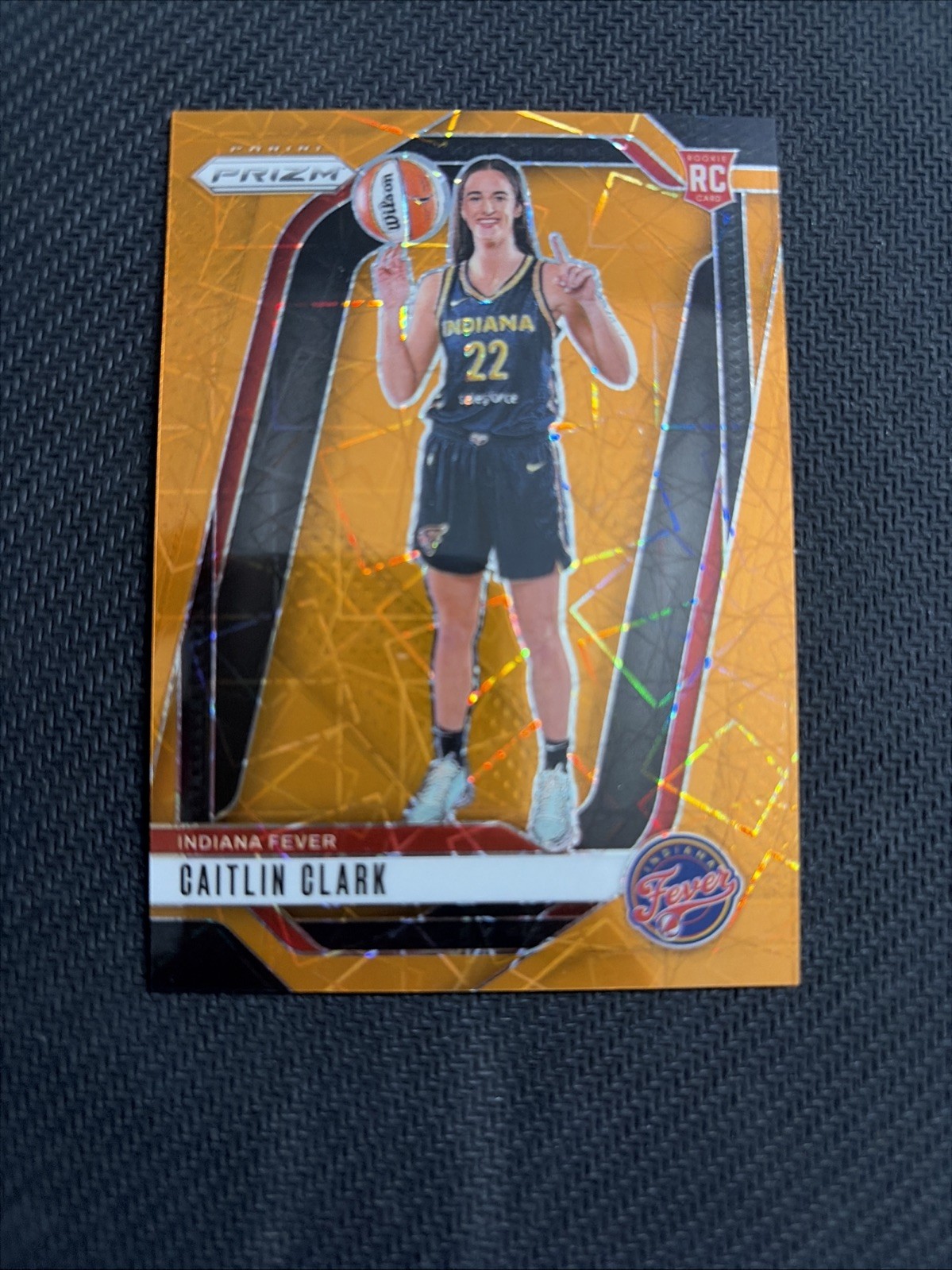 CAITLIN CLARK 2024 PANINI WNBA PRIZM #145 ORANGE VELOCITY LAZER ROOKIE