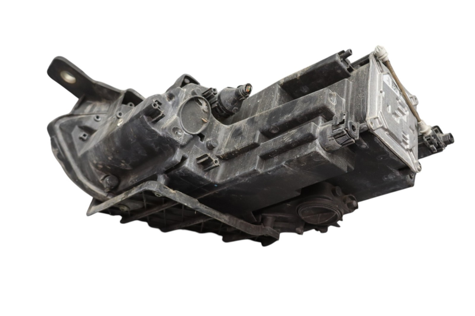 Maserati Ghibli 2014-2017 Front Right Headlight P/N 670005474