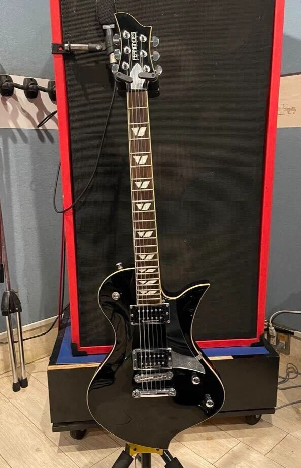 Fernandes RAVELLE-STEELER Electric Guitar Black w/Gig Bag Electric