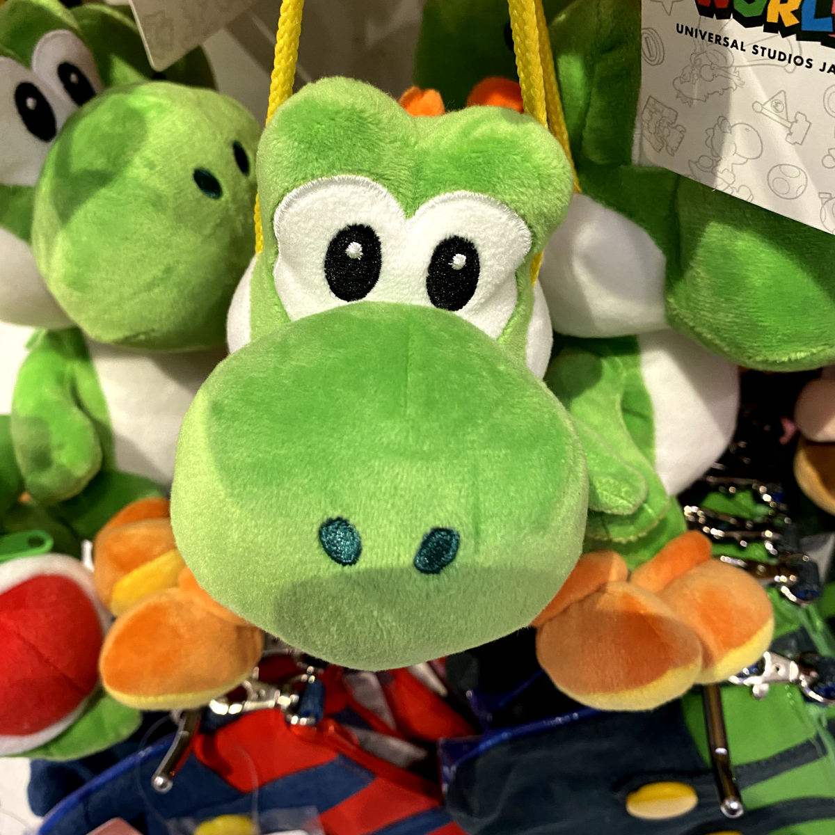 SUPER NINTENDO WORLD Limited Edition Yoshi Plush Pouch USJ