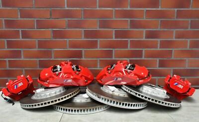 BMW XM G09 M package brake caliper brake discs brakes sport brake red