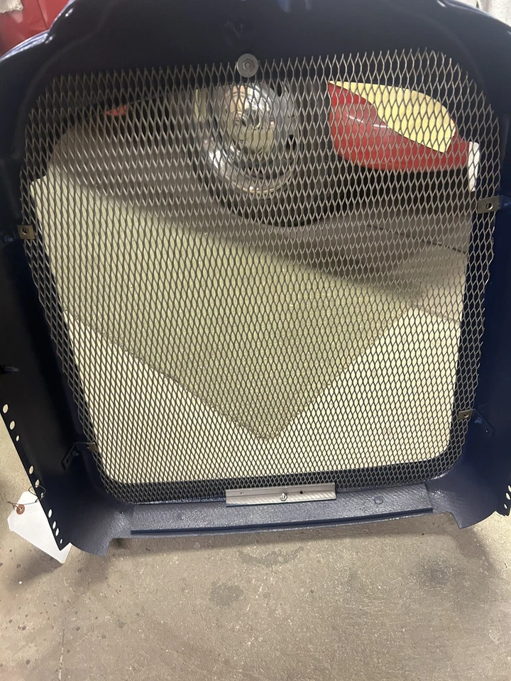 Rejilla Willys Knight 1928-1929 (reacondicionada) Foto 2 de 2